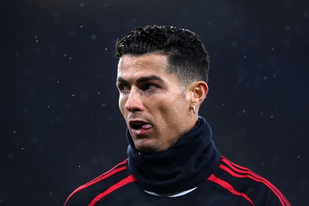 Biodata Cristiano Ronaldo: Agama, Keluarga, Prestasi, Fakta dan Karir