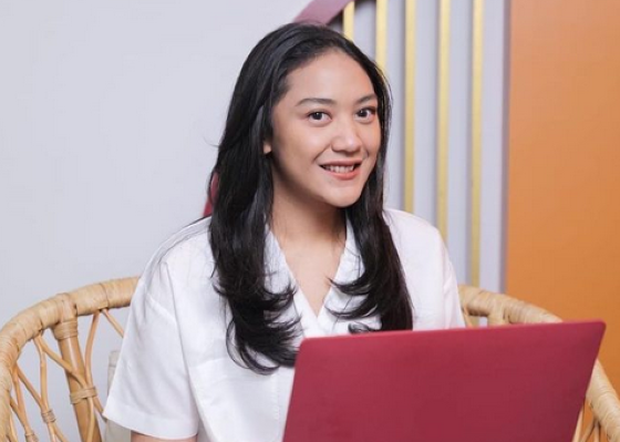 Biodata Putri Tanjung: Agama, Keluarga, Pacar, Fakta dan Karir