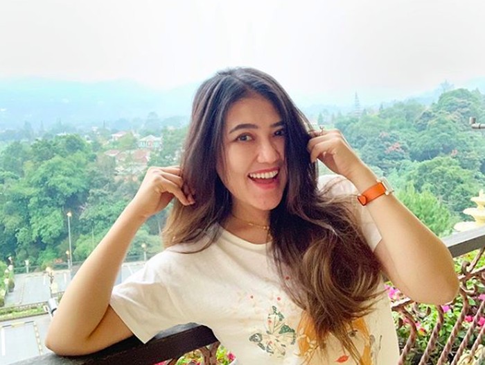 Biodata Via Vallen: Agama, Keluarga, Pacar, Fakta dan Karir
